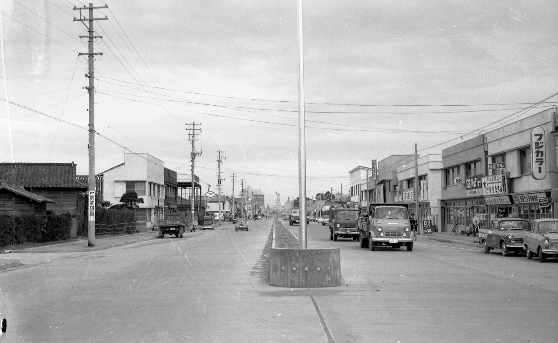 千草町　道路